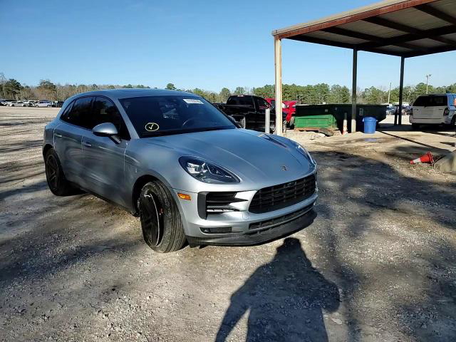 Porsche Macan 2020
