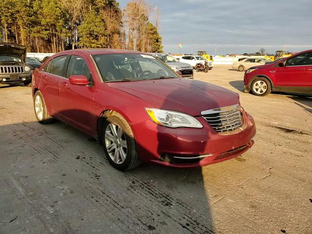 Chrysler 200 2013