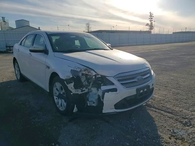Ford Taurus 2010