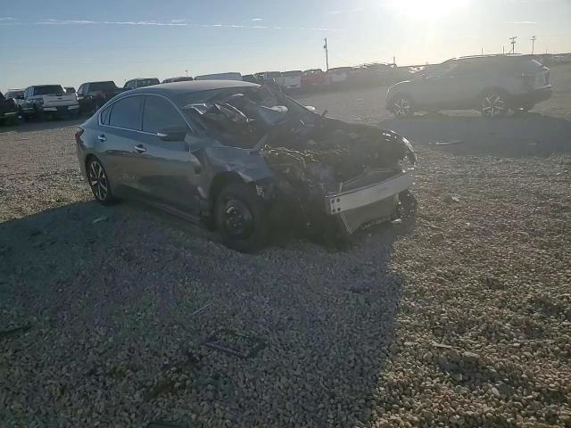 Nissan Altima 2017