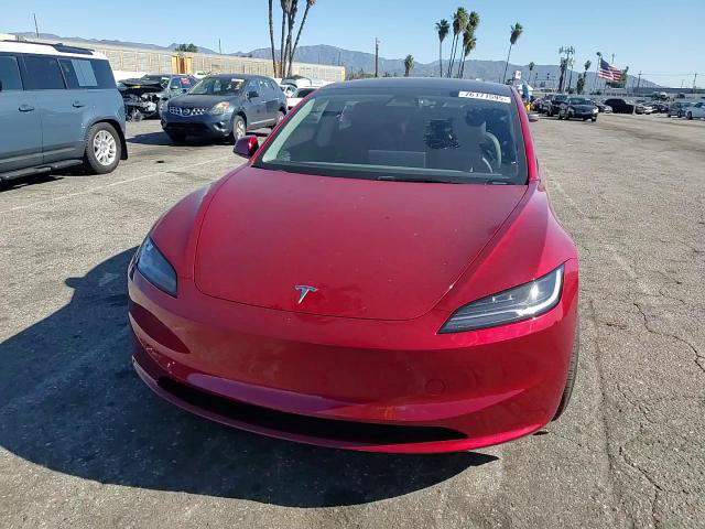 Tesla Model 3 2024