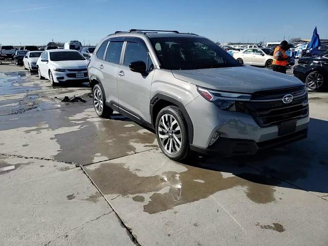 Subaru Forester 2025
