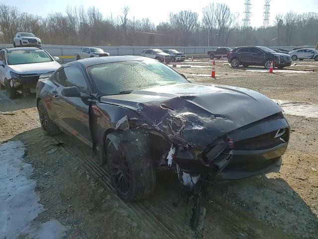 Ford Mustang 2015