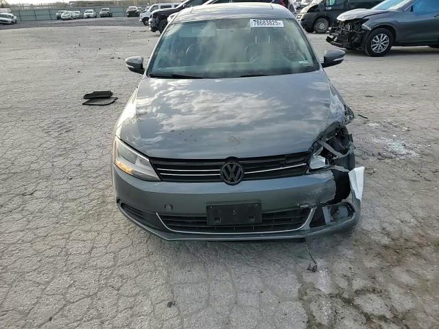 Volkswagen Jetta 2013