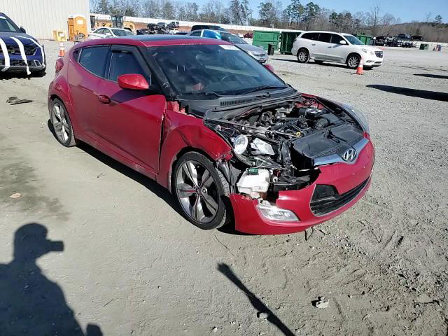 Hyundai Veloster 2013