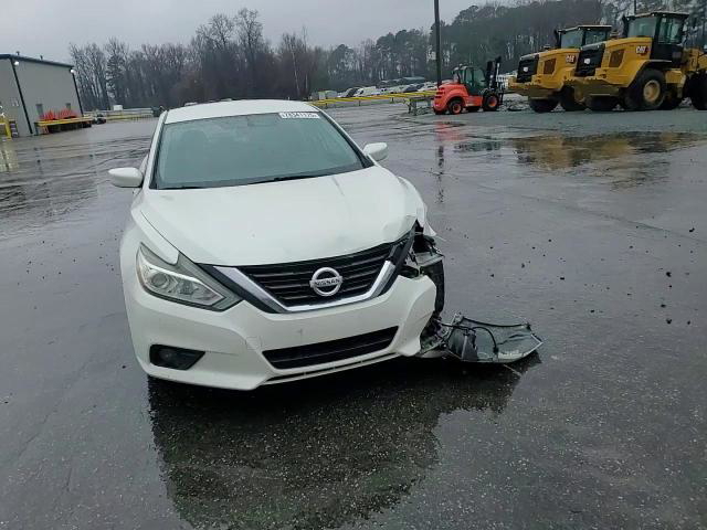 Nissan Altima 2017