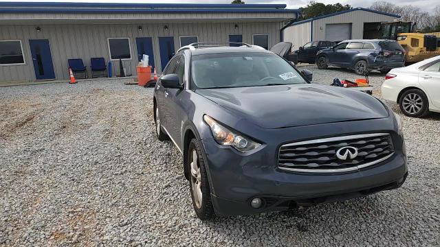 Infiniti FX 2010
