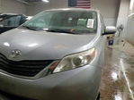 Toyota Sienna 2012