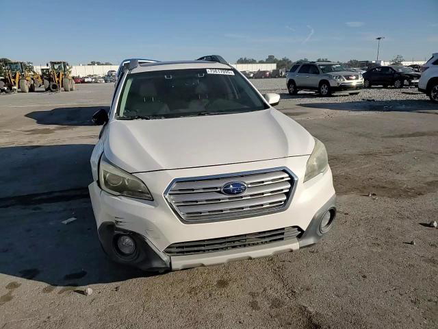 Subaru Outback 2015