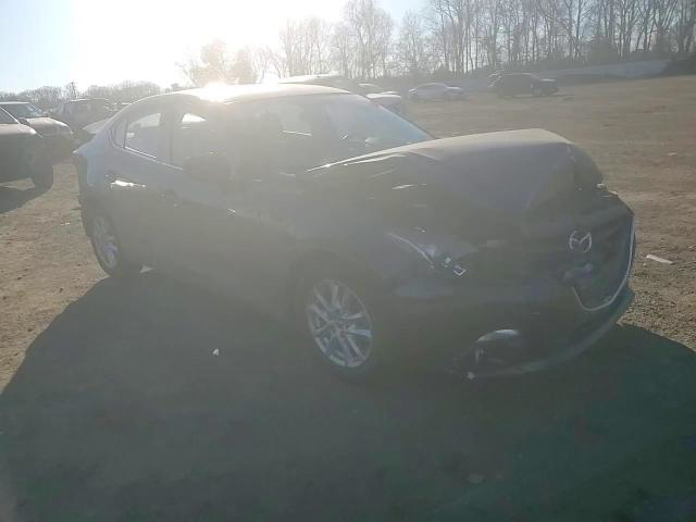 Mazda 3 2016