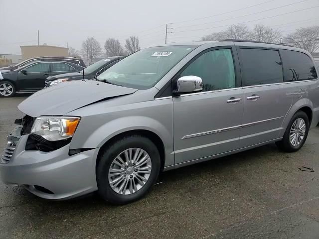 Chrysler Voyager 2016