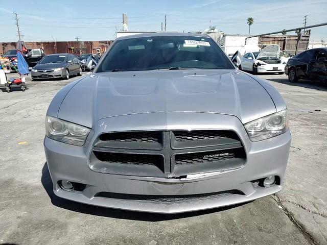 Dodge Charger 2011