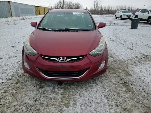 Hyundai Elantra 2012