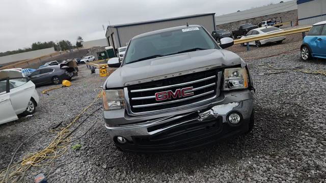 GMC Sierra 2013