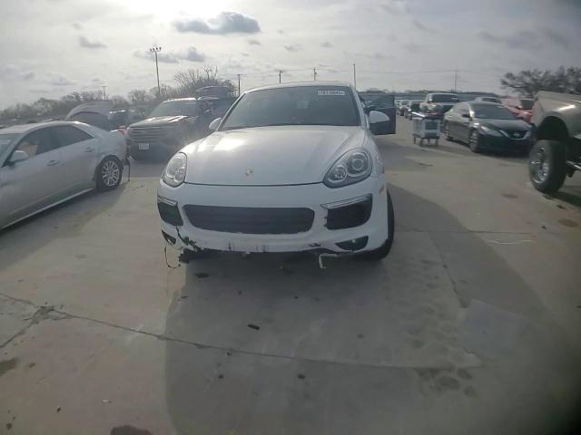 Porsche Cayenne 2016