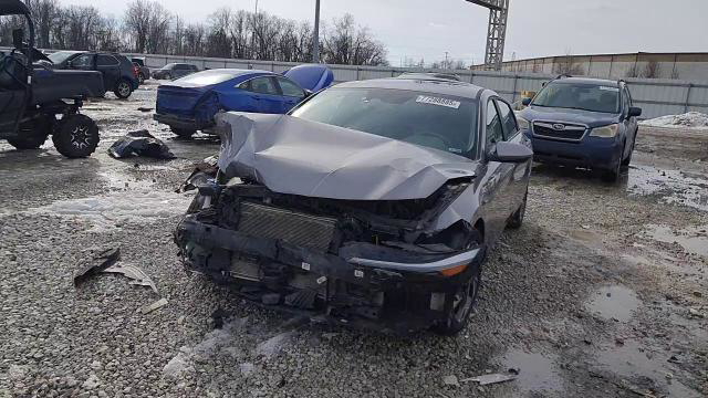 Hyundai Elantra 2024