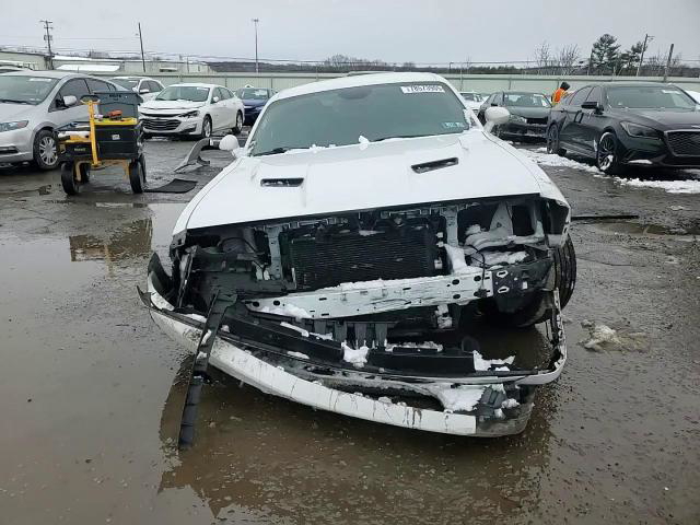 Dodge Challenger 2019