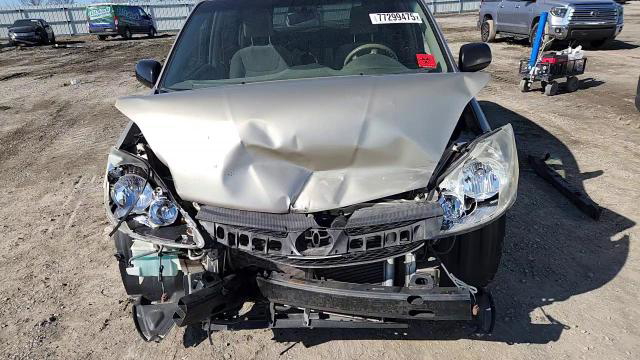 Toyota Sienna 2010