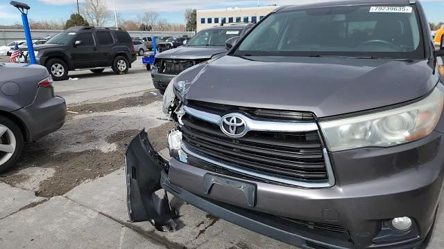 Toyota Highlander 2015