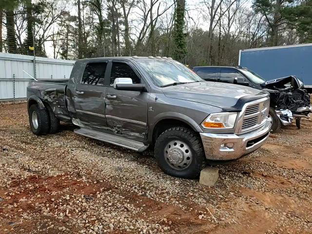 Dodge RAM 2012