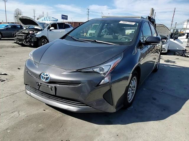 Toyota Prius 2016