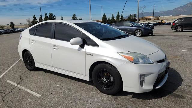 Toyota Prius 2015