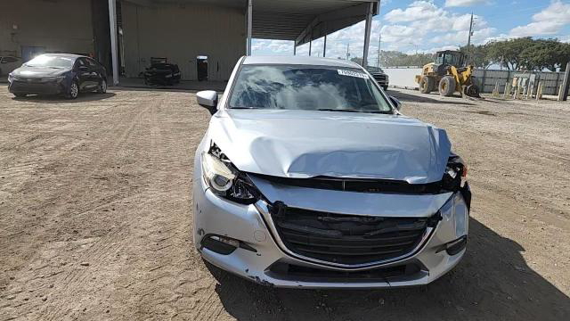 Mazda 3 2018