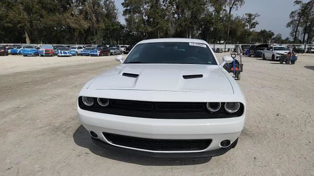 Dodge Challenger 2023