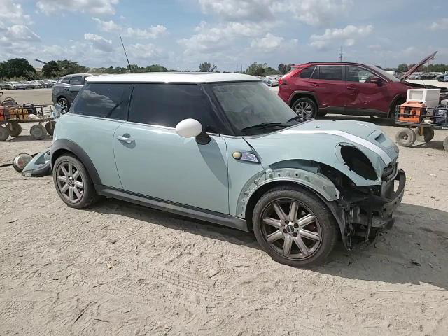 MINI Cooper 2012