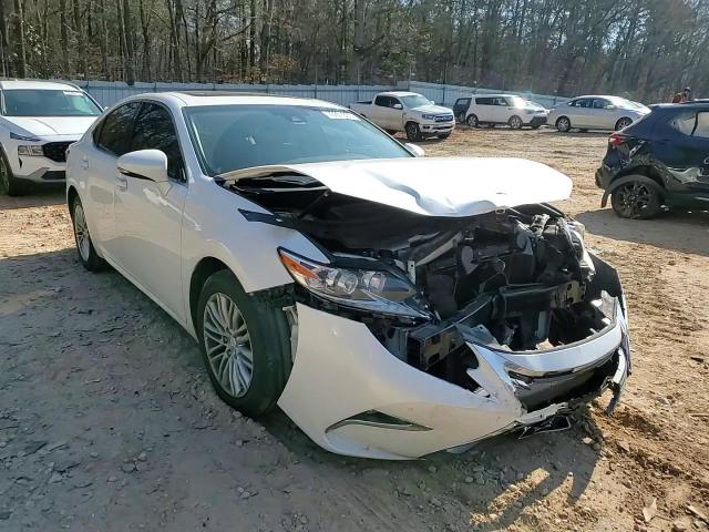Lexus ES 2017