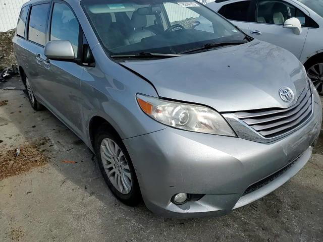 Toyota Sienna 2017