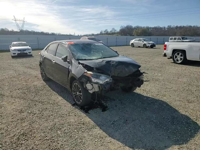 Toyota Corolla 2015
