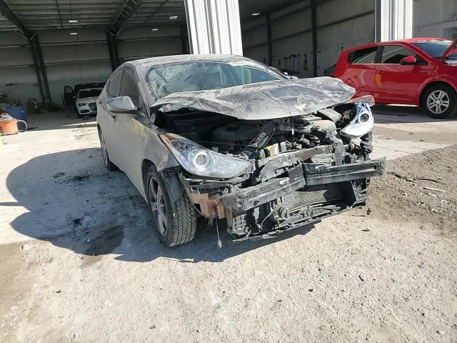 Hyundai Elantra 2013