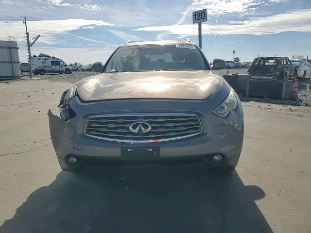 Infiniti FX 2010