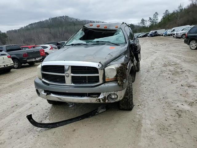 Dodge RAM 2006