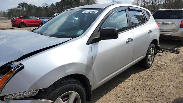 Nissan Rogue 2010
