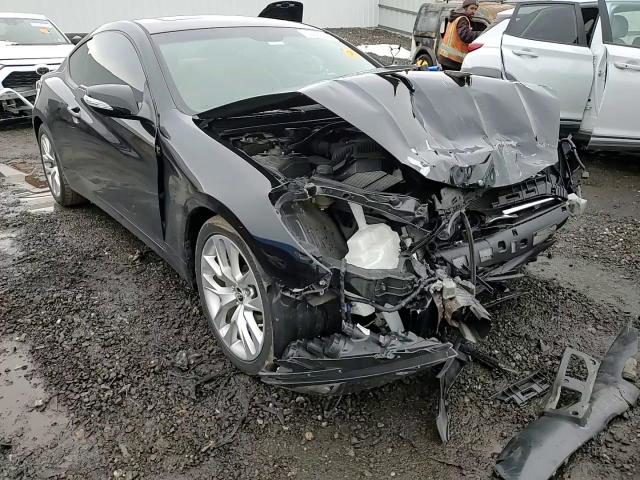 Hyundai Genesis 2013