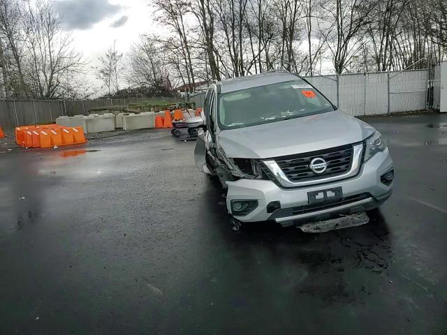 Nissan Pathfinder 2018