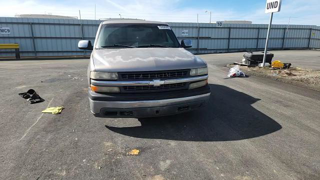 Chevrolet Silverado 2001