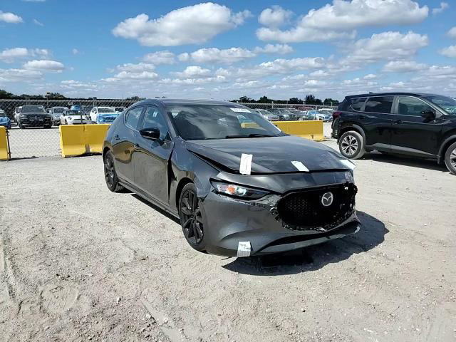 Mazda 3 2019