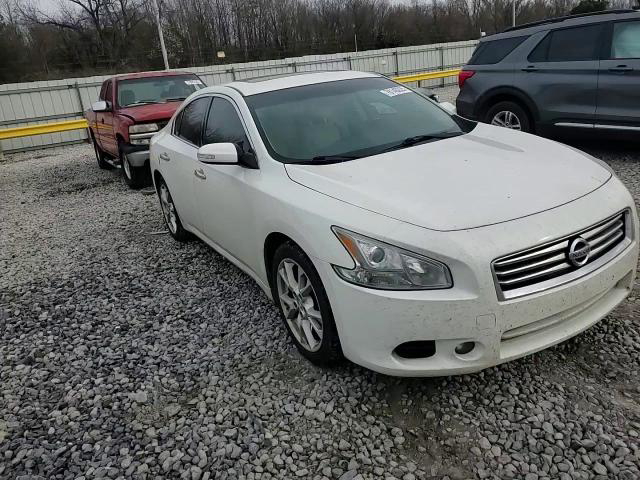 Nissan Maxima 2013