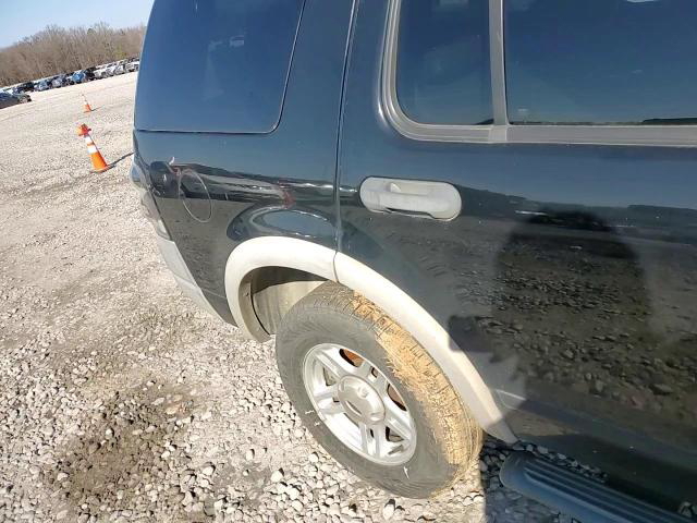 Ford Explorer 2002