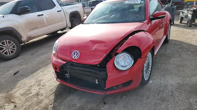 Volkswagen Beetle 2015