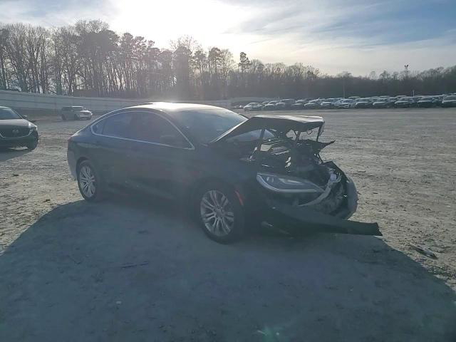 Chrysler 200 2015