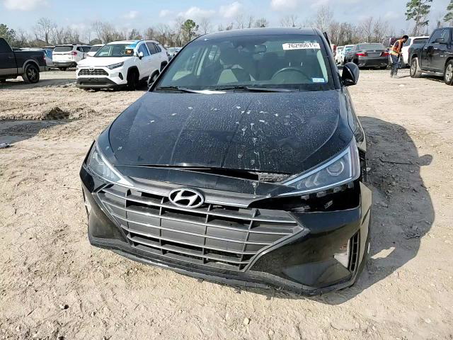 Hyundai Elantra 2020