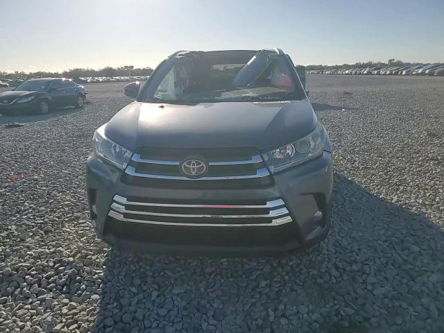 Toyota Highlander 2018