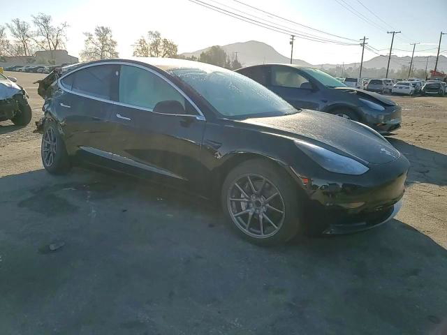 Tesla Model 3 2018