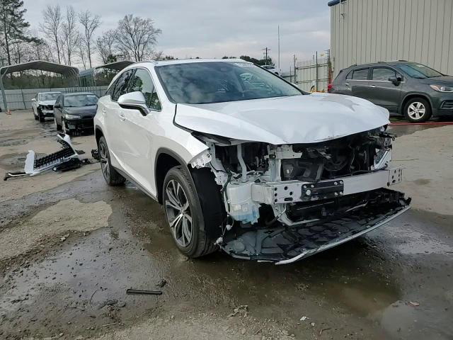 Lexus RX 2021