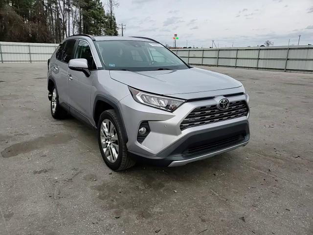 Toyota RAV 4 2021