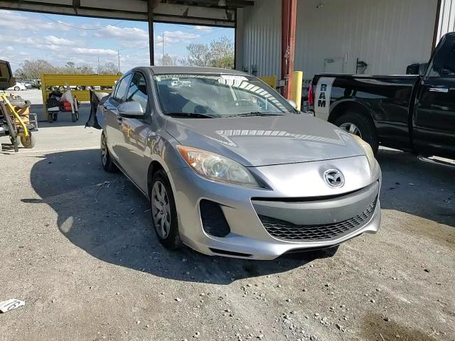 Mazda 3 2013